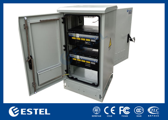 Armadio per telecomunicazioni da esterno con sistema di alimentazione per telecomunicazioni da 18kW 300A, alimentatori CC per telecomunicazioni