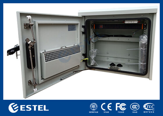 Armadio da esterno per telecomunicazioni con montaggio su palo 8U IP55 RAL7035 con controllo termico della temperatura