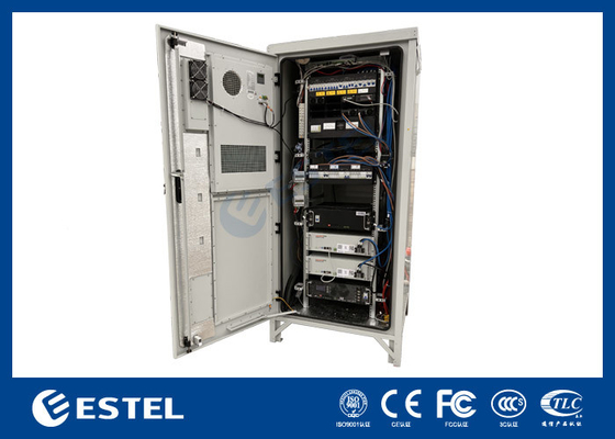 40U Standard 19inch Outdoor Enclosure Hybrid Power Cabinet con energia solare e sistema di alimentazione