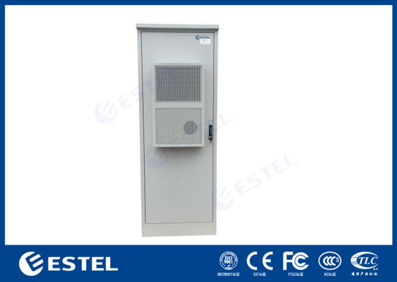 Armadio integrato esterno con batteria e unità di distribuzione dell'energia con livello di protezione IP55