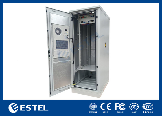 IP55 33U Armadio esterno 1 compartimento con scaffale per batterie e distribuzione di energia