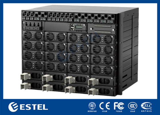 Armadio per telecomunicazioni esterno impermeabile a tre baie con ventilatore di raffreddamento integrato con sistema UPS