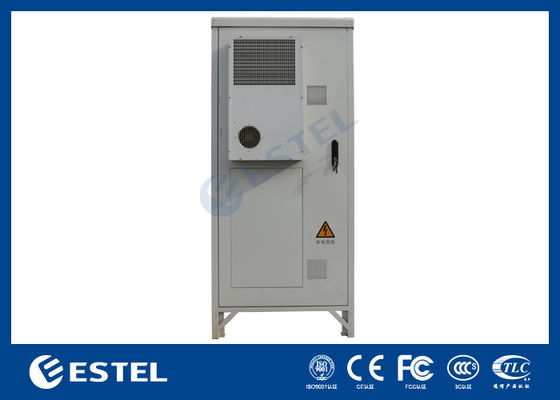 Armadio per telecomunicazioni da esterno 22U IP65 con caratteristiche antifurto e resistente alle intemperie