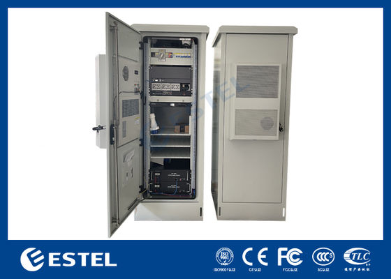 Armadio per telecomunicazioni esterno in lamiera zincata con batteria ATS e telecamera per sistema di alimentazione telecomunicazioni