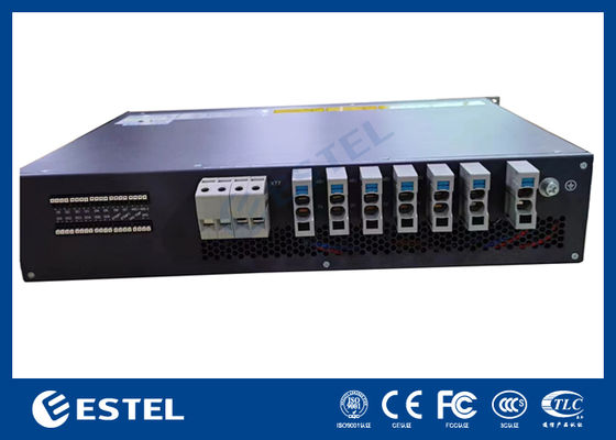 Alimentatore per sottostruttura 2U con design compatto altezza 2U standard 19 pollici