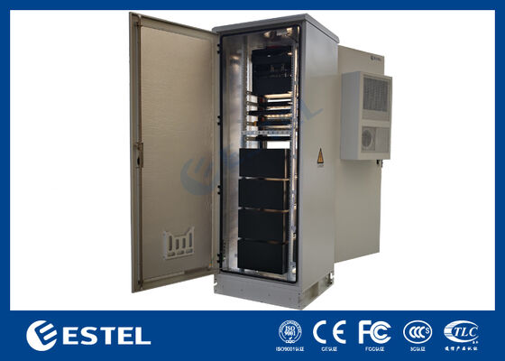 Armadio Integrato per l'Energia all'Aperto con Accesso a Due Porte e Rack Batteria Multistrato per Applicazioni di Telecomunicazioni e Alimentazione di Backup